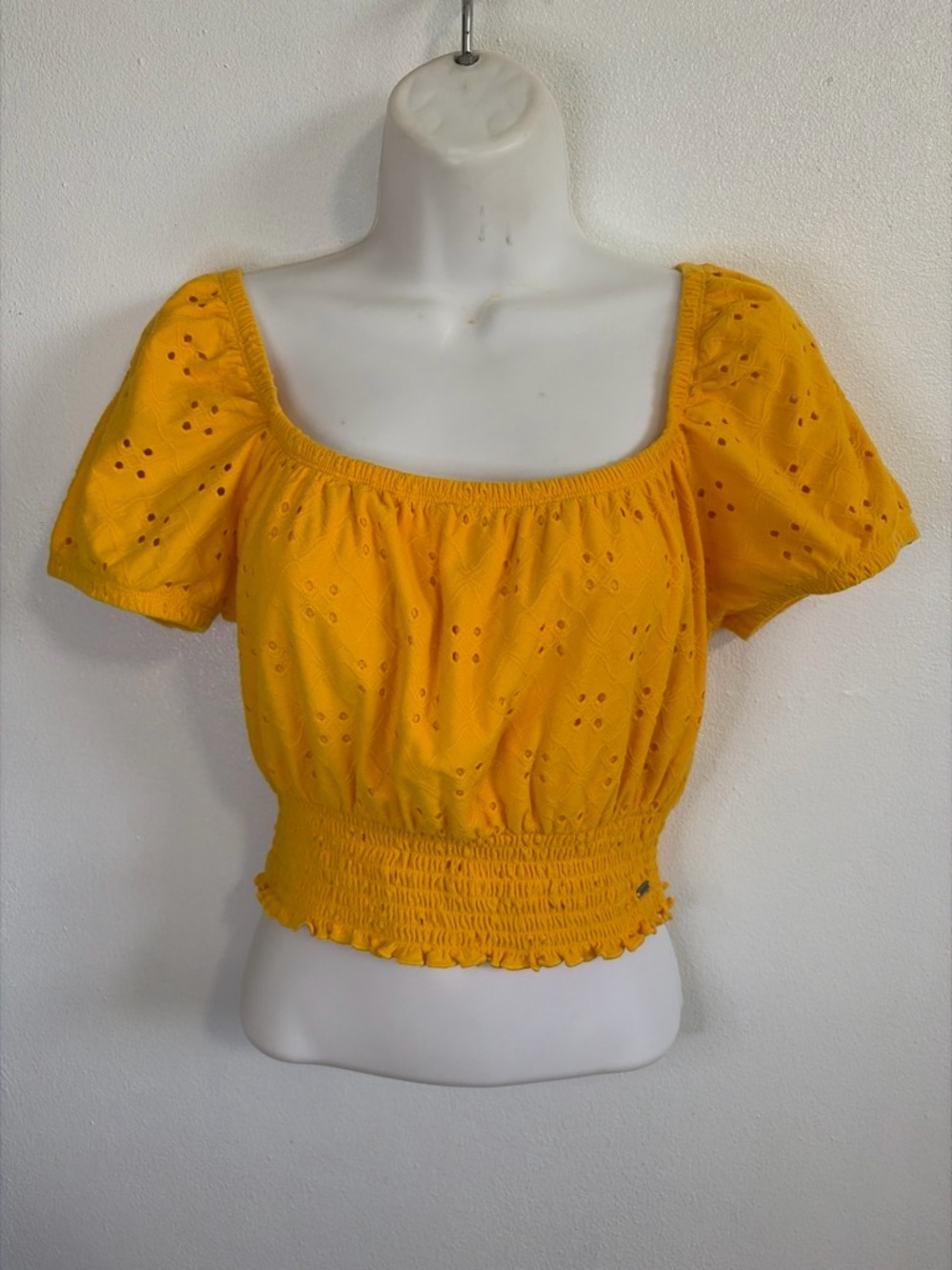 Hollister Yellow Eyelet Smocked Crop Top Puff Sleeves Size S
